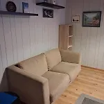 Traditional Finnish Lapland House At Wild Forest Backyard! * 凯米