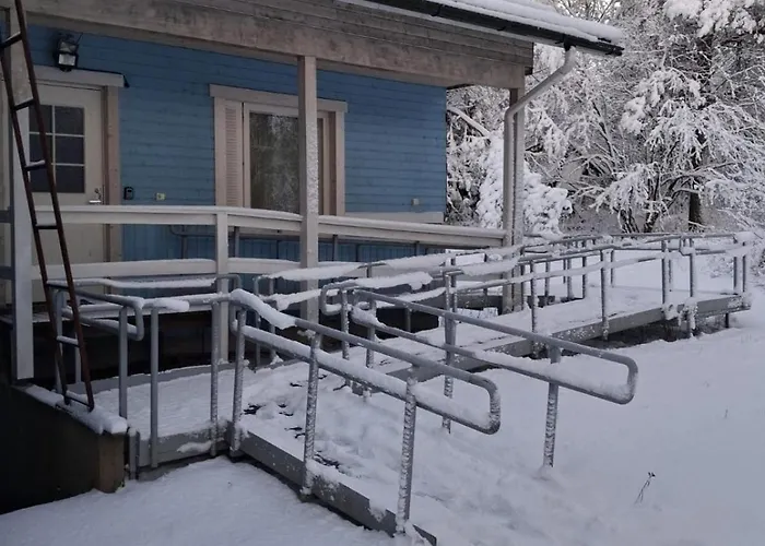 Traditional Finnish Lapland House At Wild Forest Backyard! * Kemi