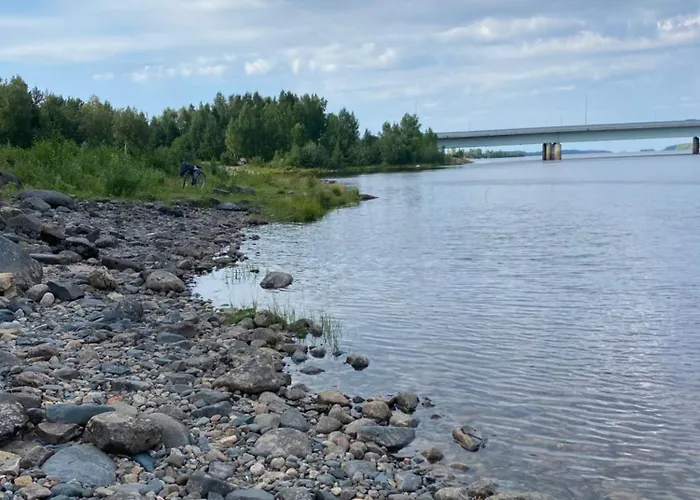 Vakantiehuis Traditional Finnish Lapland House At Wild Forest Backyard! Kemi