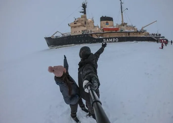 Traditional Finnish Lapland House At Wild Forest Backyard! Vakantiehuis